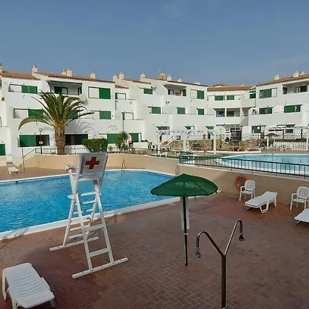 Remarkable 3-bed In Arona Апартаменты